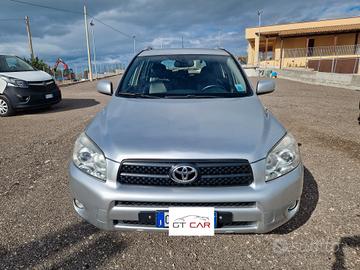 Toyota RAV 4 RAV4 2.2 D-4D 136 CV Luxury