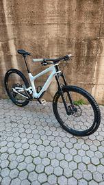 Bold Linkin custom tg. L