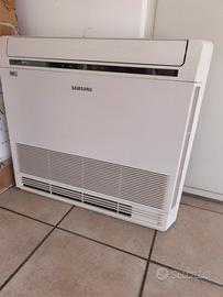 Condizionatore Samsung MH035FJEA console