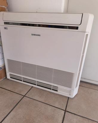 Condizionatore Samsung MH035FJEA console