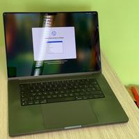 MacBook Pro 16 18GB/2TB M3 PRO - 1 anno garanzia