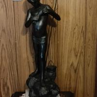 statua il ragazzo pescatore 