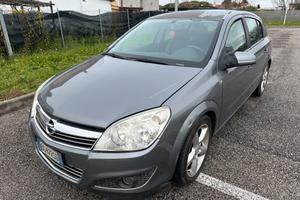 Opel Astra 1.7 diesel 2007 neopatentati