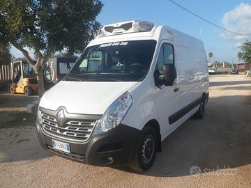 Renault Master medio alto frigo coibentato