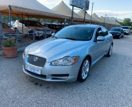 Jaguar XF 3.0 D PREMIUM LUXURY