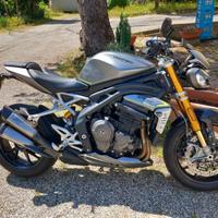 Triumph Speed Triple 1200 RS