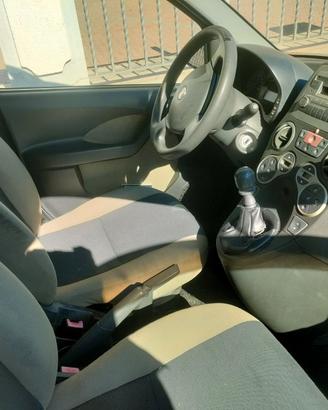 Fiat Panda 1.3 Mjt 75 CV