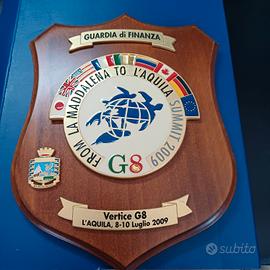 crest g8 della Guardia di Finanza anno 2009