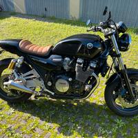 Yamaha 1300 xjr