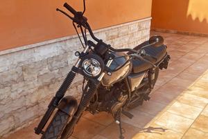 Moto 125 Brixton Cromwell