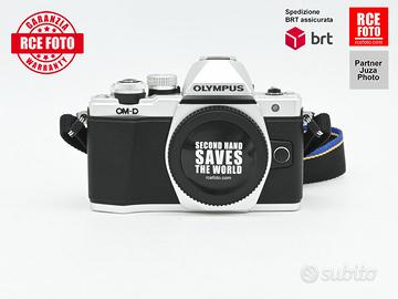 Olympus OM-D E-M10 II