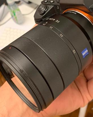 Sony zeiss 24 70 f4