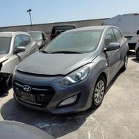 RICAMBI USATI AUTO HYUNDAI i30 Serie Fastback D4FB