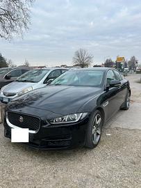 Jaguar XE 2.0 D Turbo 180CV aut. Portfolio