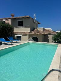 VILLA A SCHIERA D'ANGOLO A STINTINO