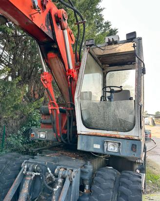 Escavatore idraulico