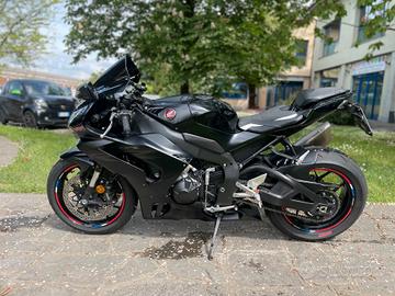 Honda CBR 1000 RRR akrapovic