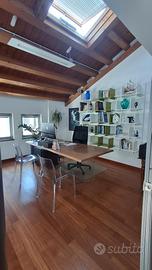 NO AGENZIA - Subentro 6+6 - Elegante ufficio