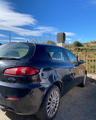 Pezzi di ricambio alfa Romeo 147