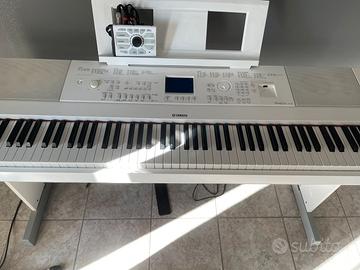 Pianoforte yamaha