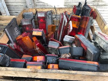 Fanali posteriori autocarro, usati