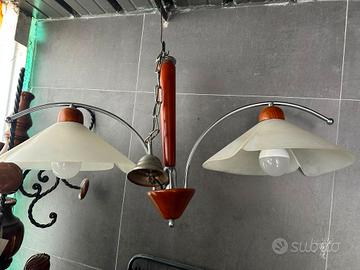 lampadario vintage due luci in vetro e legno 