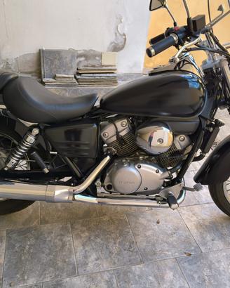 Honda Shadow 125