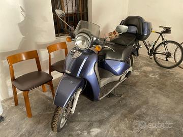 scarabeo 150