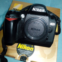 Nikon D70