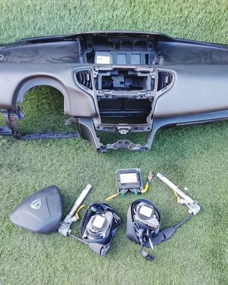 CRUSCOTTO COMPLETO DI AIRBAG PASSEGGERO LANCIA Yps