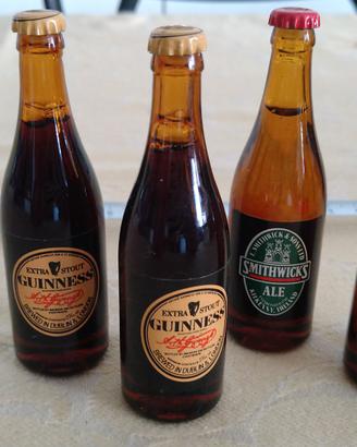 4 mini bottiglie di birra