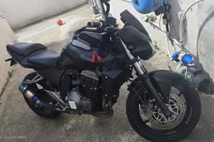 Kawasaki moto ben tentata