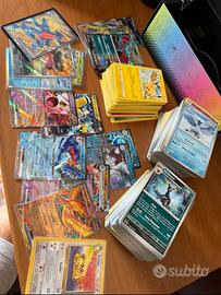 Scatola con circa 500 carte pokemon