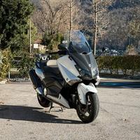 Yamaha Tmax 530 bianco
