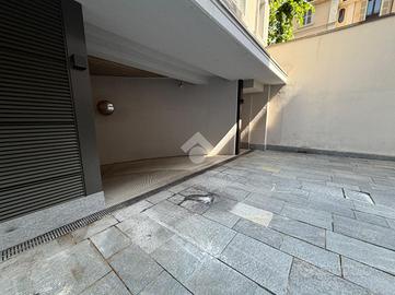 2 LOCALI A TORINO