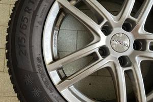 Cerchi in lega e Gomme Michelin 215/65/17