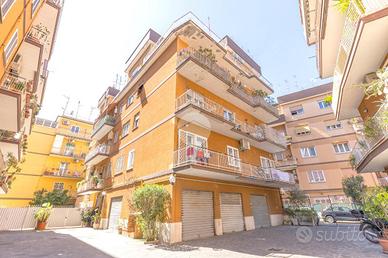 3 LOCALI A ROMA