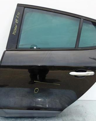 821010108R PORTA POSTERIORE SX RENAULT MEGANE III 