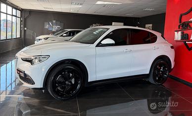 Alfa Romeo Stelvio 2.2 Turbodiesel 190 CV AT8 Q4 S