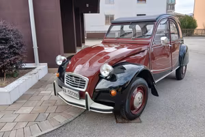 Citroen 2CV 6 Charleston anno 1991 restaurata