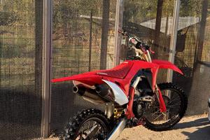 CRF 250 R