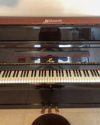 Pianoforte a muro