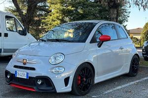 500 Abarth 595 pista