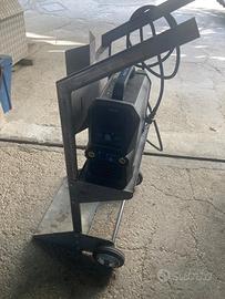 Carrello per saldatrice