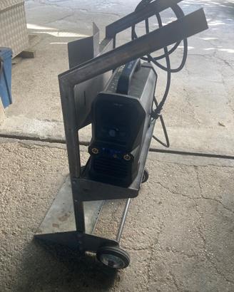 Carrello per saldatrice