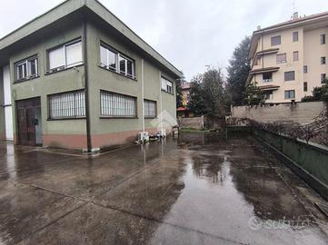 MAGAZZINO A LEGNANO