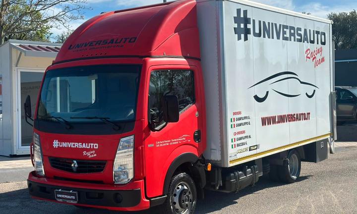 Renault Maxity 130 DXI Trasporto Auto 2013