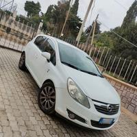 Opel corsa 2010