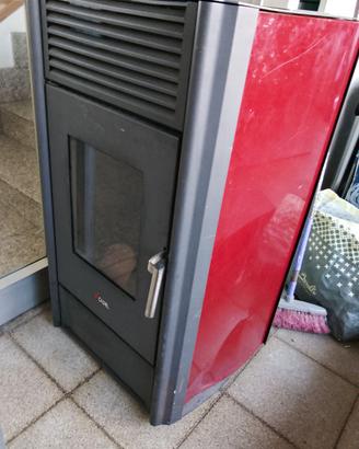 Stufa a pellet cadel compresa di tubi