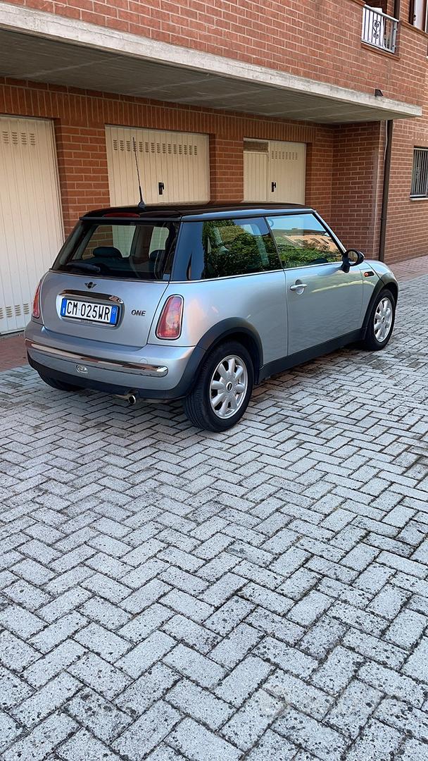 Mini Mini One 2004 photo 4